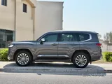 Toyota Land Cruiser VX Twin Turbo 2025